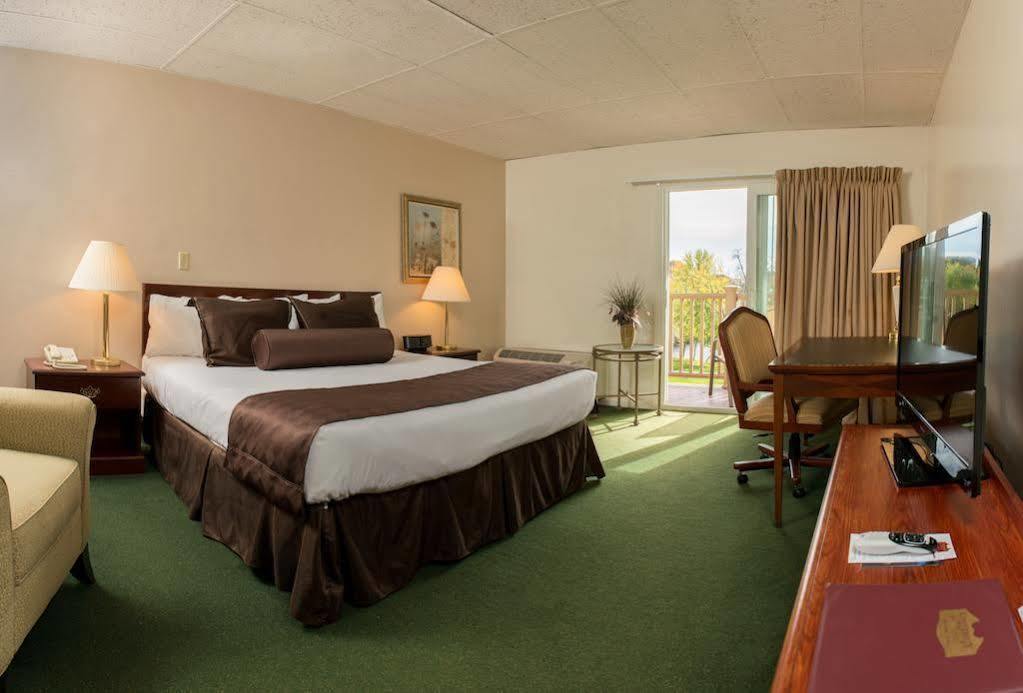 University Inn Academic Suites Orono Exteriér fotografie